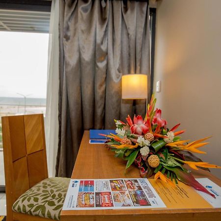 Ela Beach Hotel Port Moresby Room photo