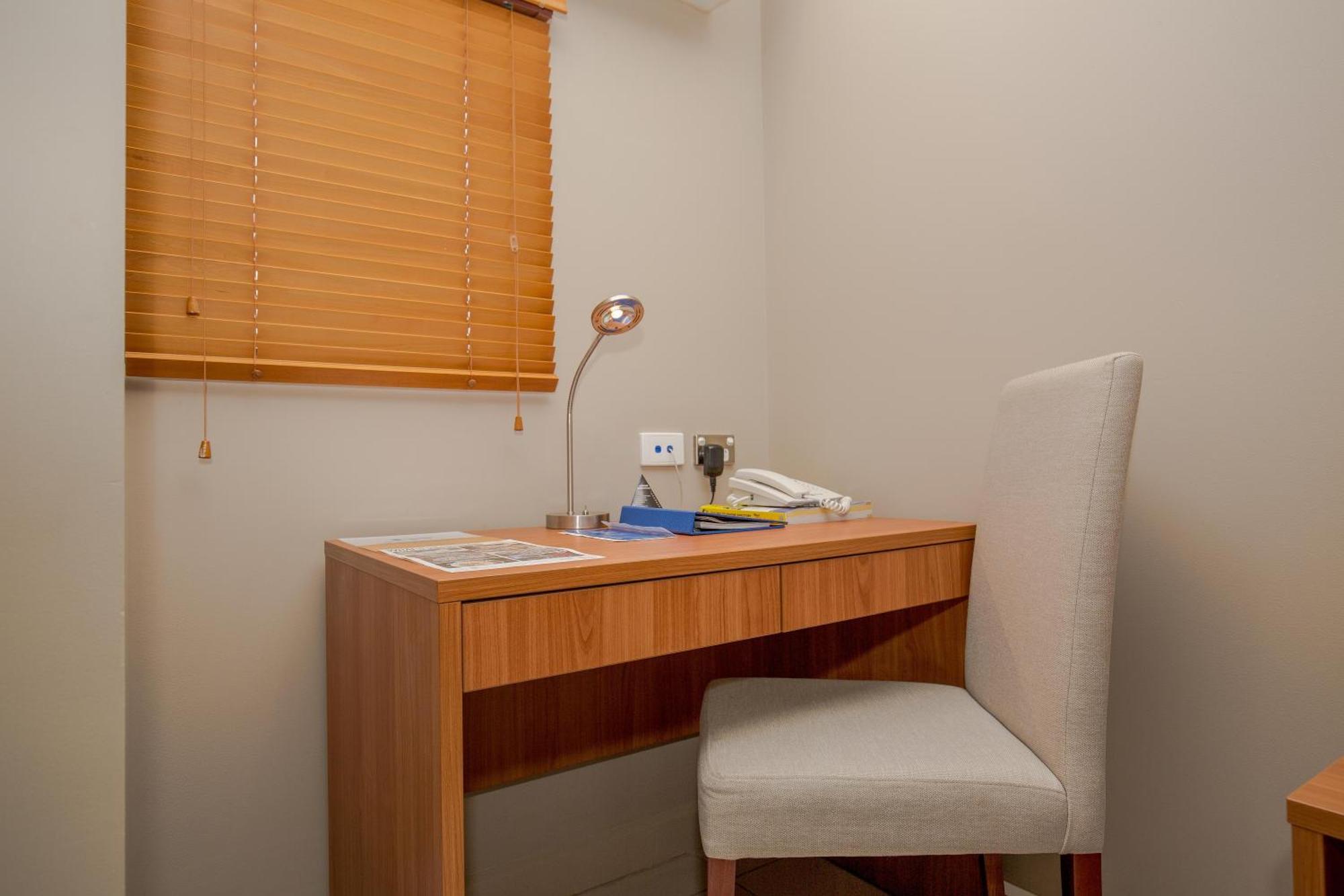 Ela Beach Hotel Port Moresby Room photo
