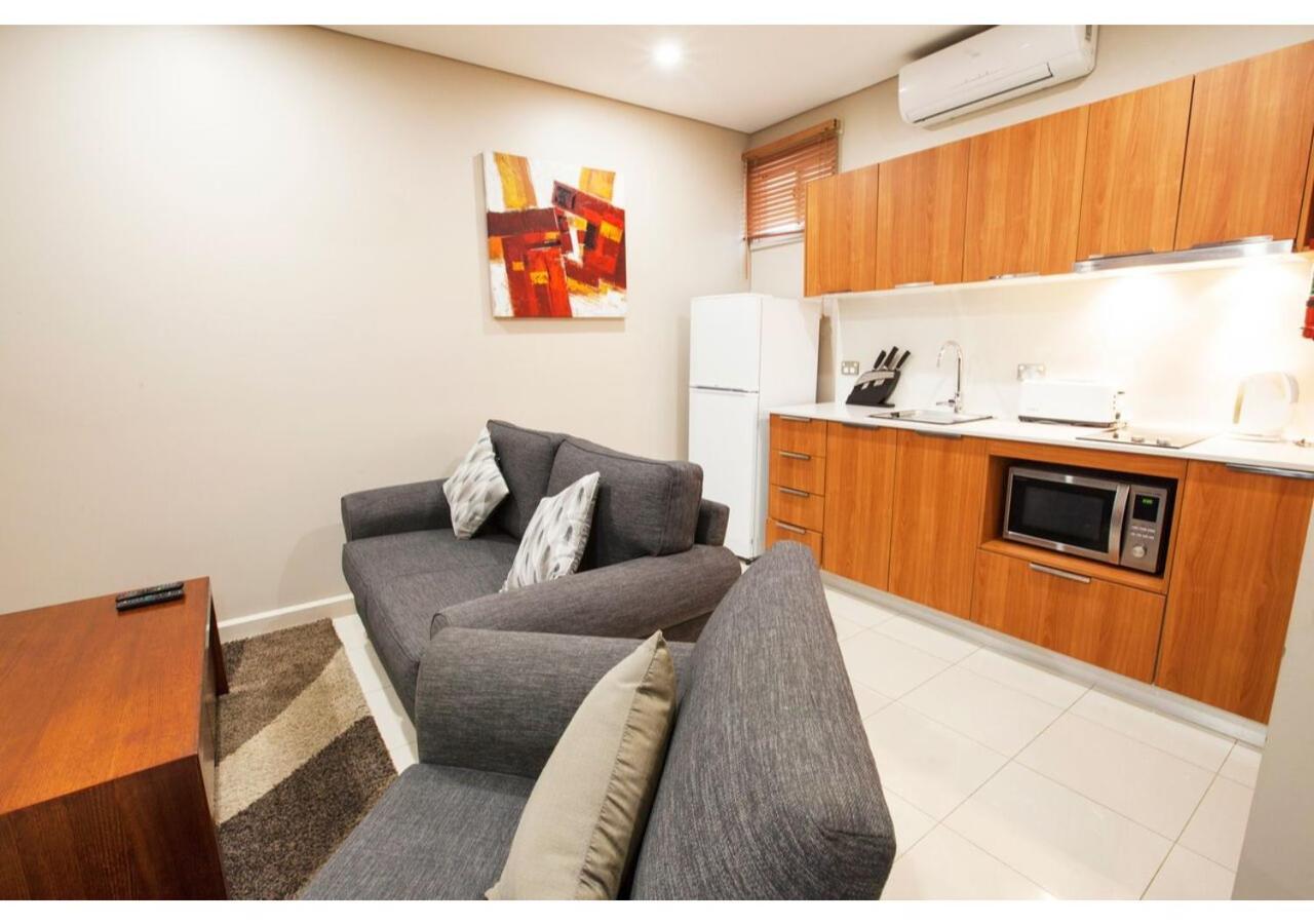 Ela Beach Hotel Port Moresby Room photo