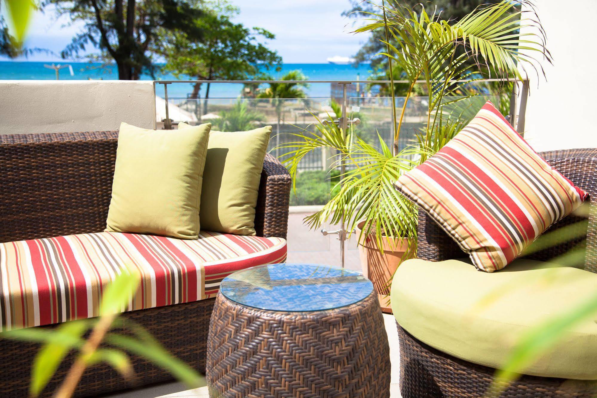 Ela Beach Hotel Port Moresby Exterior photo
